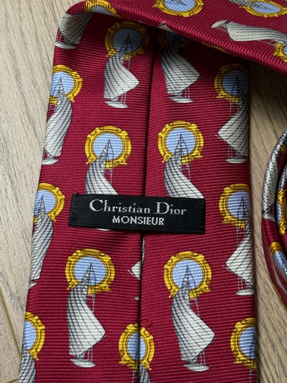 Christian Dior Burgundy Patterned Silk Tie